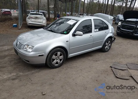 2003 Volkswagen Jetta Gls Tdi from USA, damaged, VIN 3VWSP69M43M182510